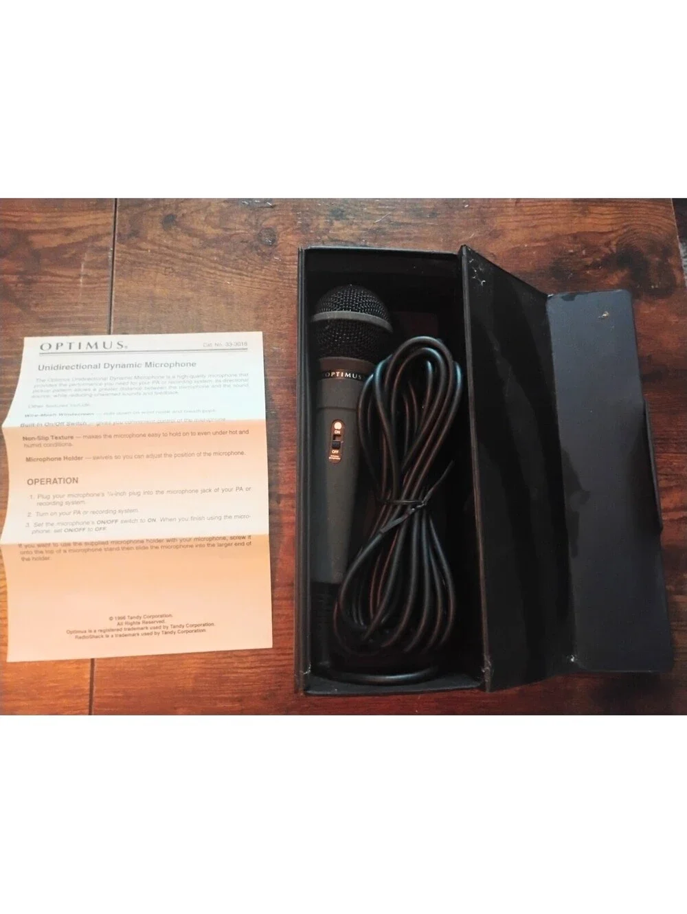 Optimus Unidirectional Dynamic Microphone with Cable and Original Box